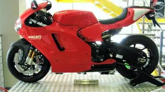 Ducati Desmosedici RR nuova