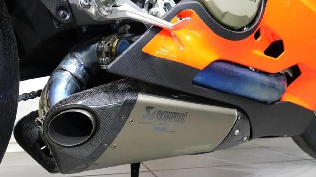 Ducati 1199 Panigale R ABS (2013 - 17)  (3)