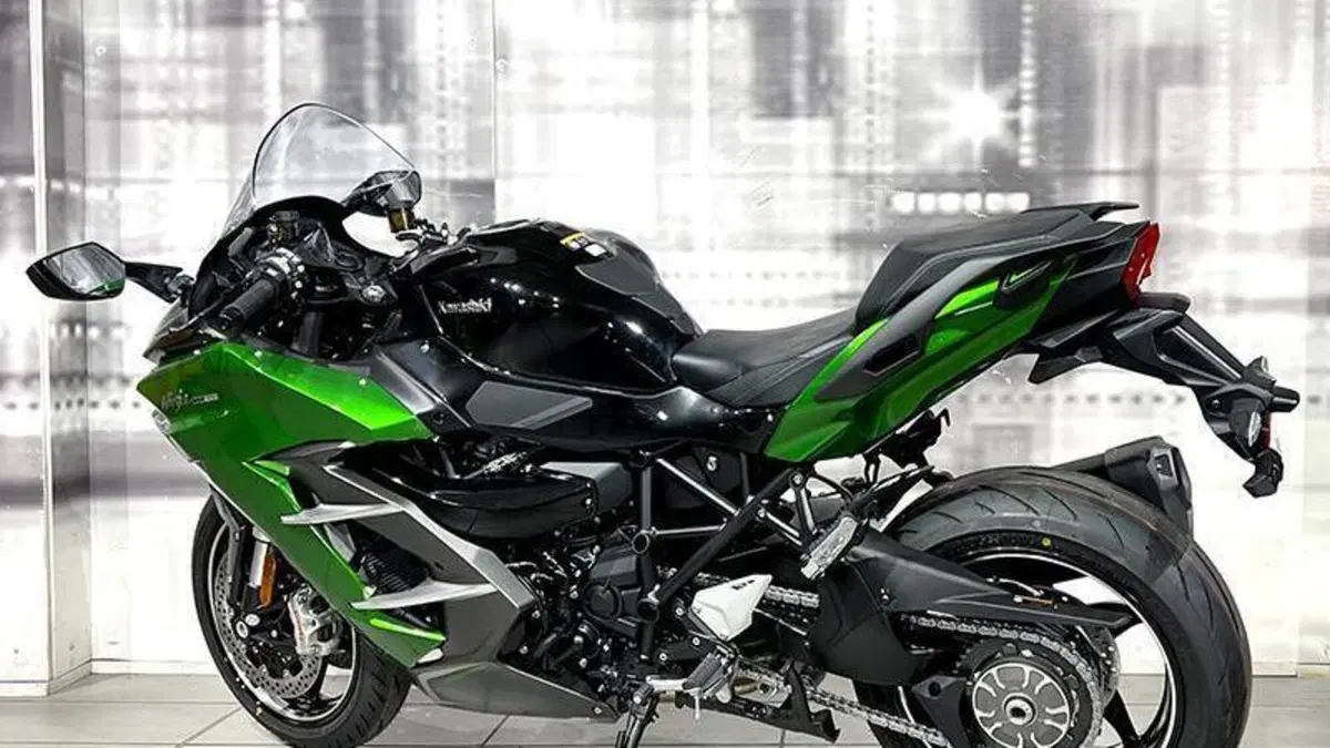 Kawasaki Ninja H2 SX SE (2023 - 26)  (2)