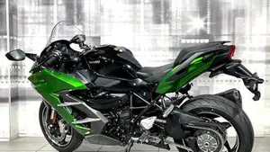 Kawasaki Ninja H2 SX SE (2023 - 26)  (2)