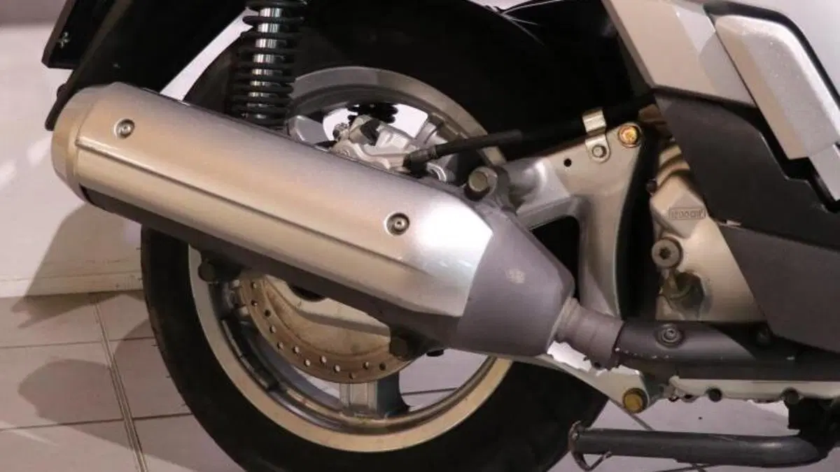 Yamaha XC 300 Versity  (4)
