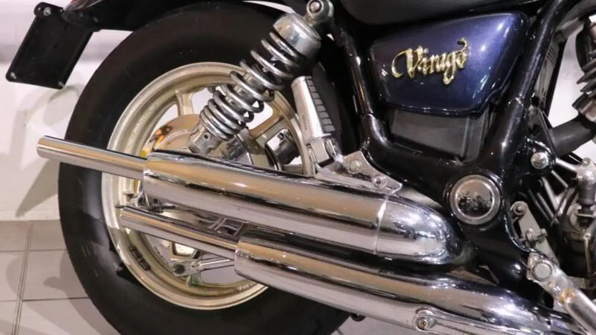 Yamaha XV 750 Virago (1987 - 98)  (4)