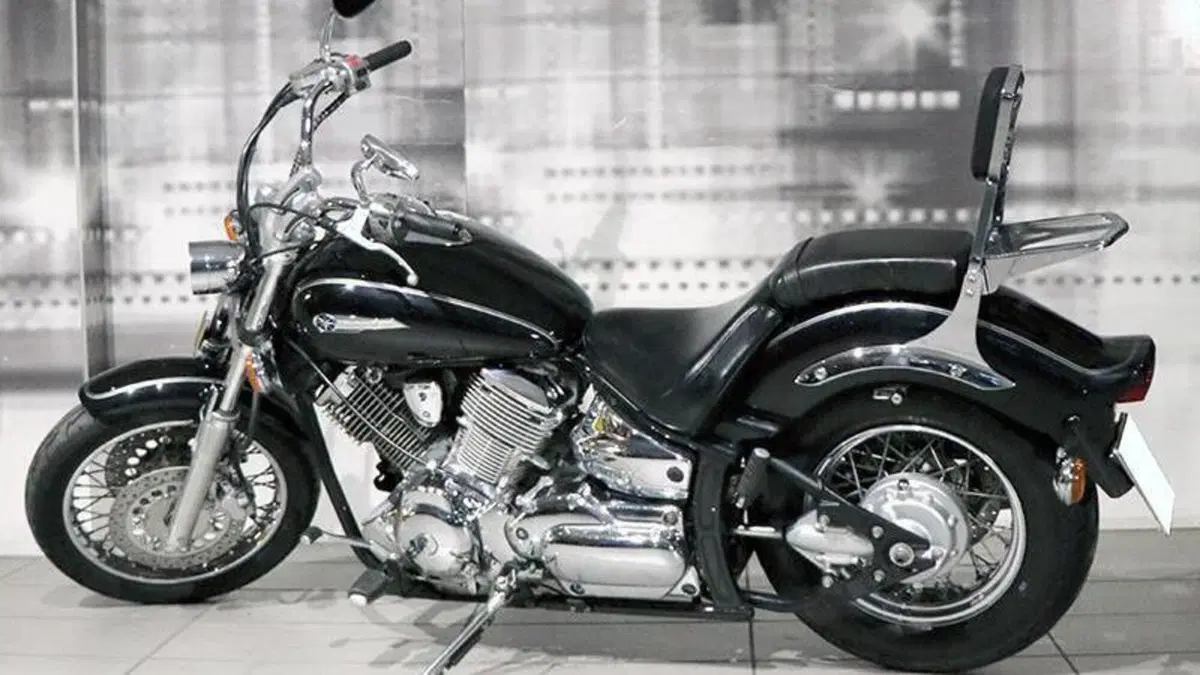 Yamaha XVS 1100 Drag Star (1999 - 06)  (2)