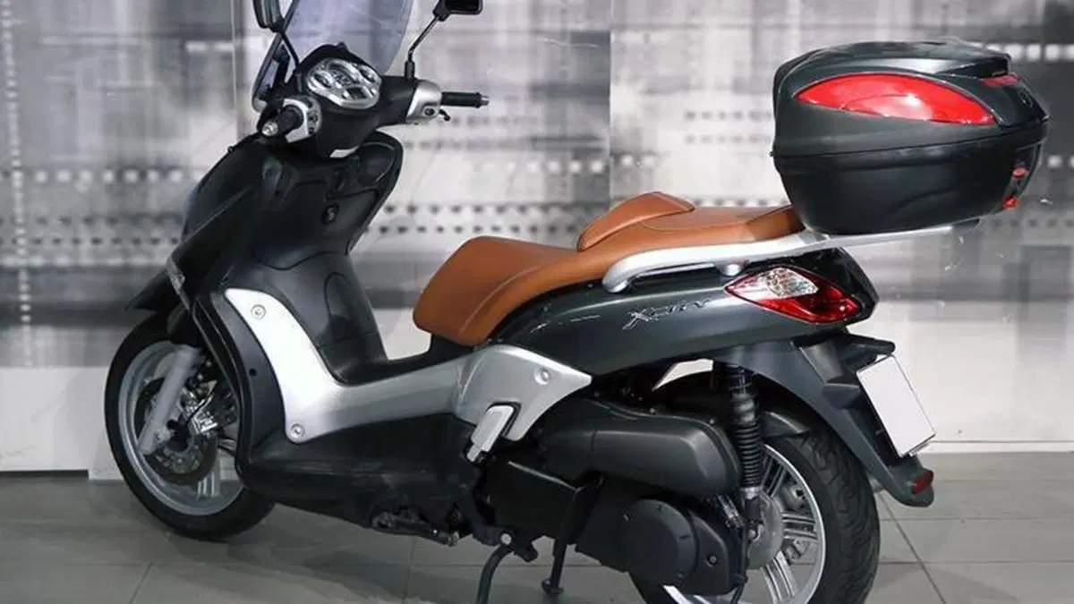 Yamaha X-City 250 (2006 - 16)  (2)