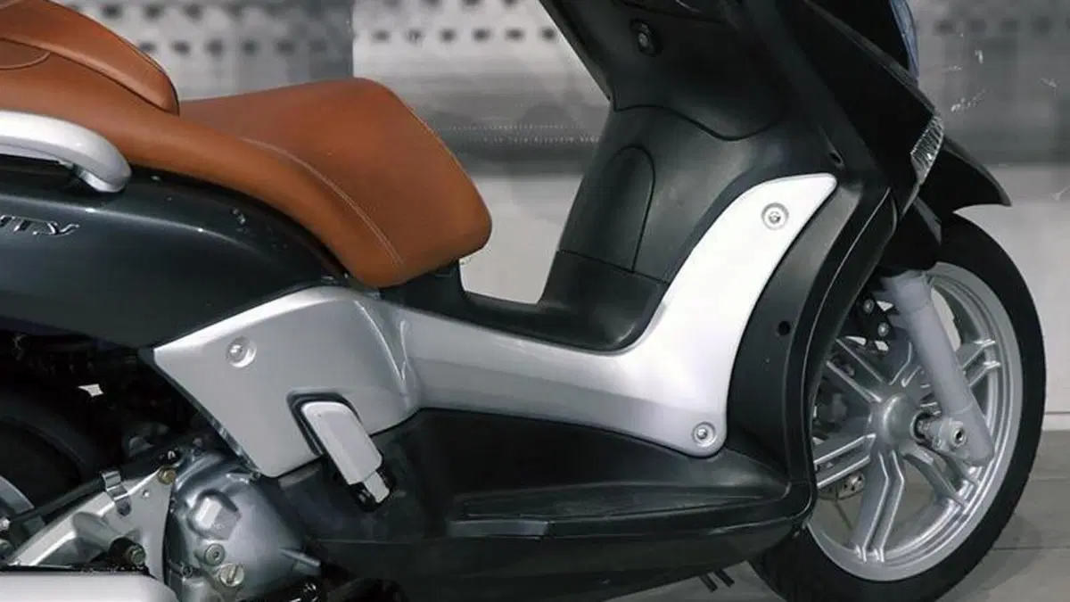 Yamaha X-City 250 (2006 - 16)  (4)