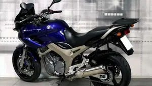Yamaha TDM 900 (2002 - 14)  (2)