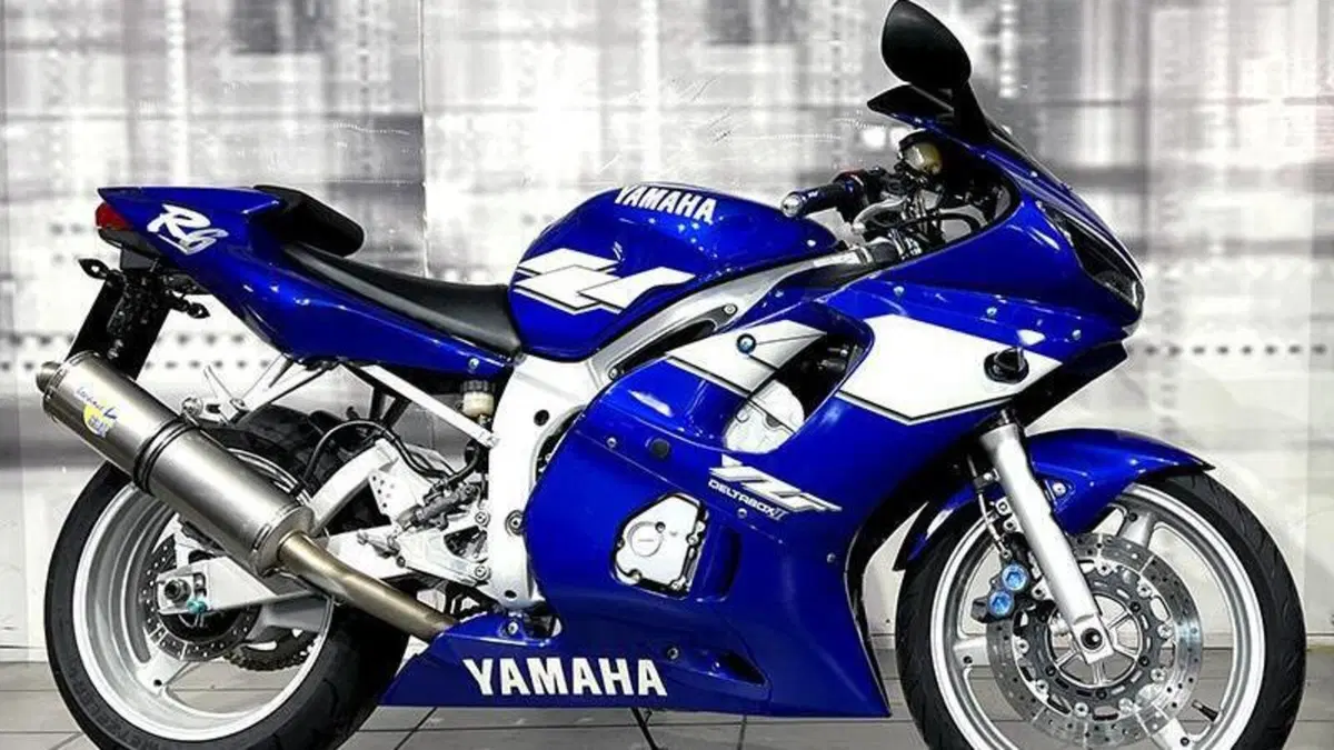 Yamaha YZF R6 (1999 - 00) 