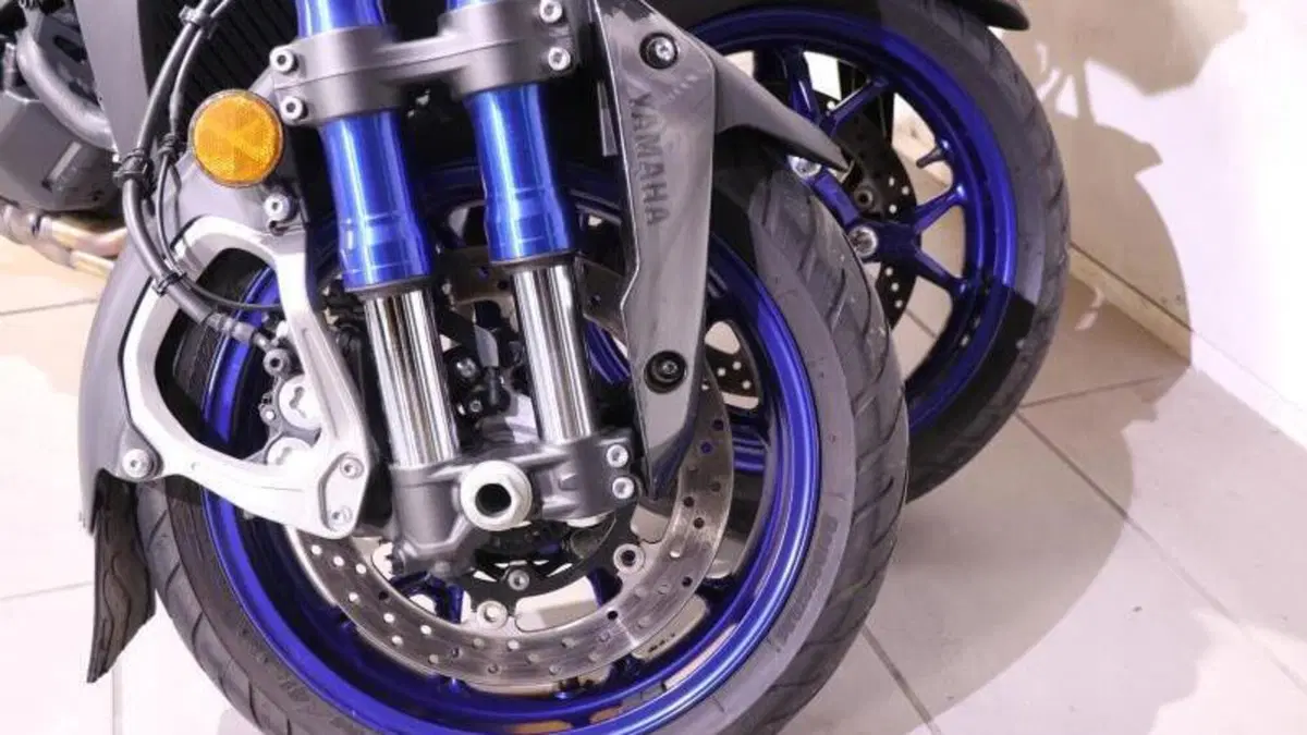 Yamaha Niken 850 (2018 - 20)  (5)