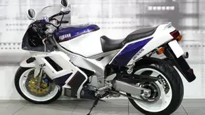 Yamaha FZR 1000 Exup (1991 - 93)  (2)