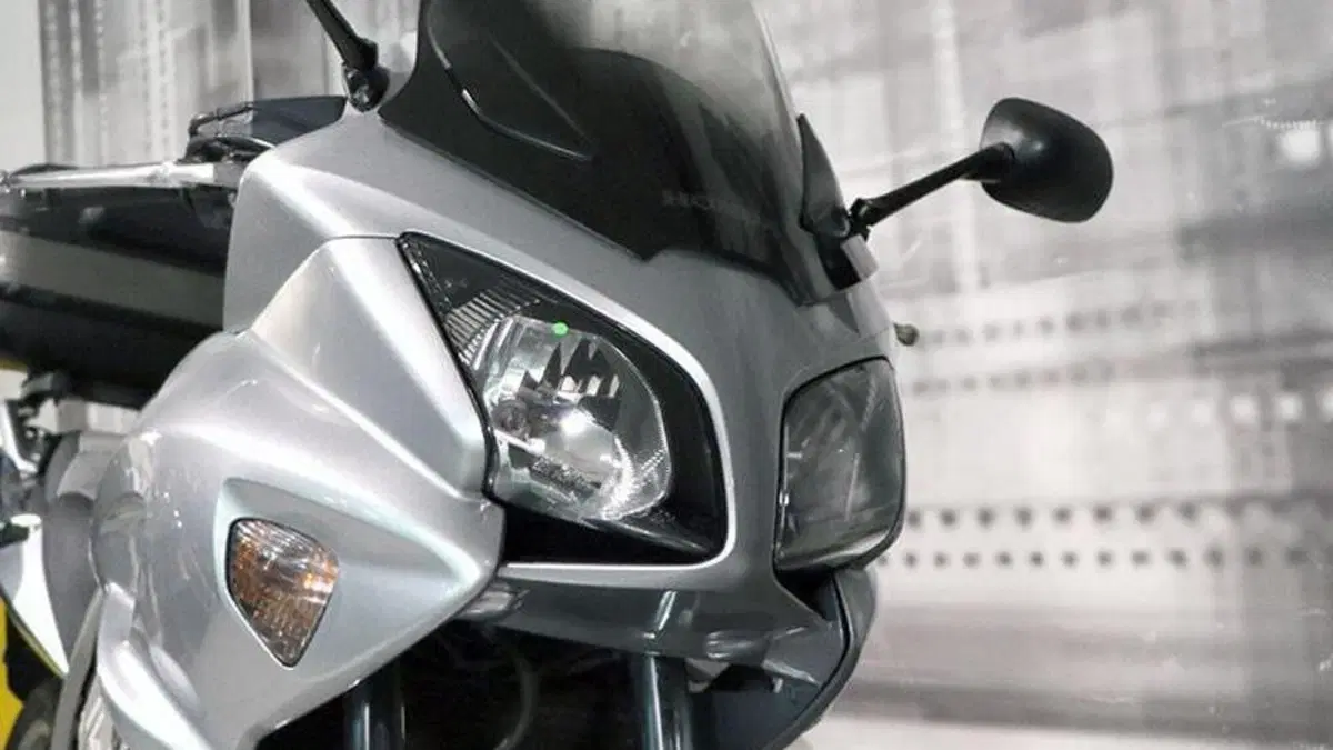 Honda CBF 1000  (3)