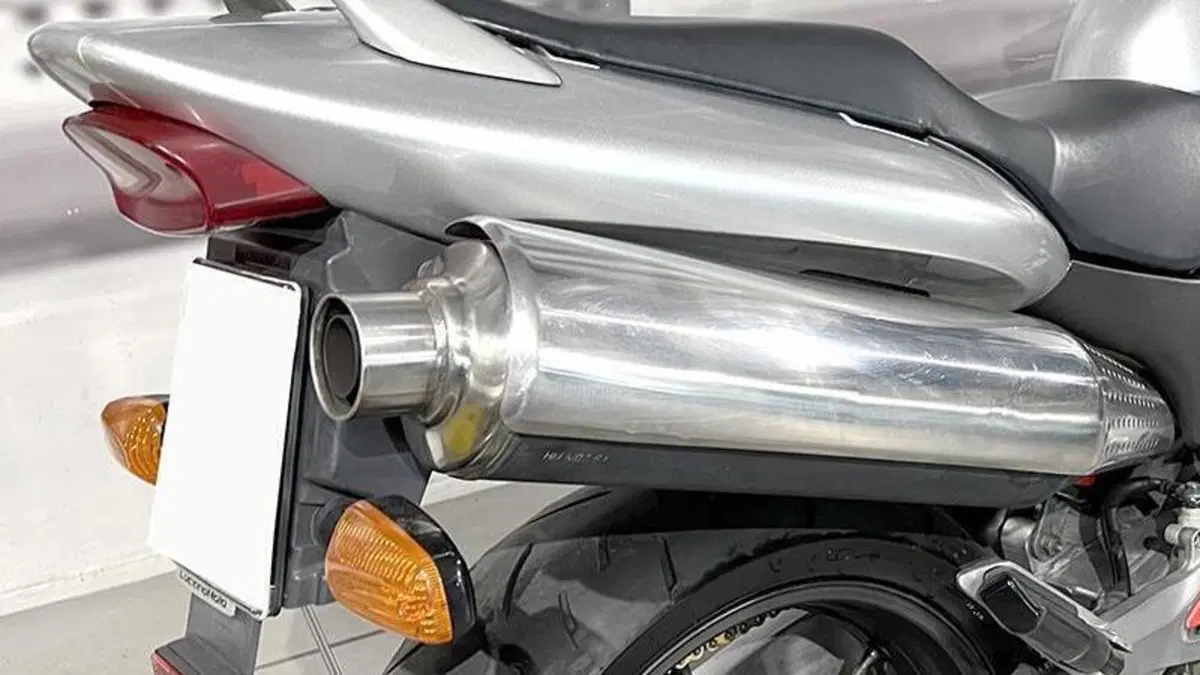 Honda Hornet 600 S (1999 - 01)  (3)
