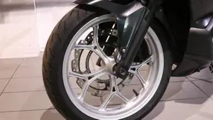 Honda Integra 700 (2011 - 13)  (5)