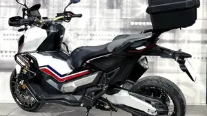 Honda X-ADV 750 (2017)  (2)