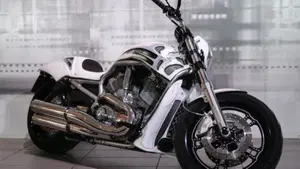 Harley-Davidson 1130 V-Rod (2006) - VRSCA 