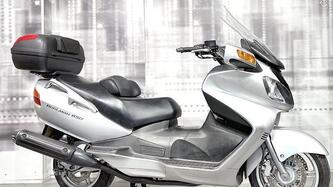 Suzuki Burgman AN 650 (2002 - 03) usata