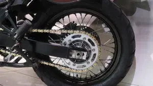 Suzuki XF 650 Freewind (1997 - 03)  (4)