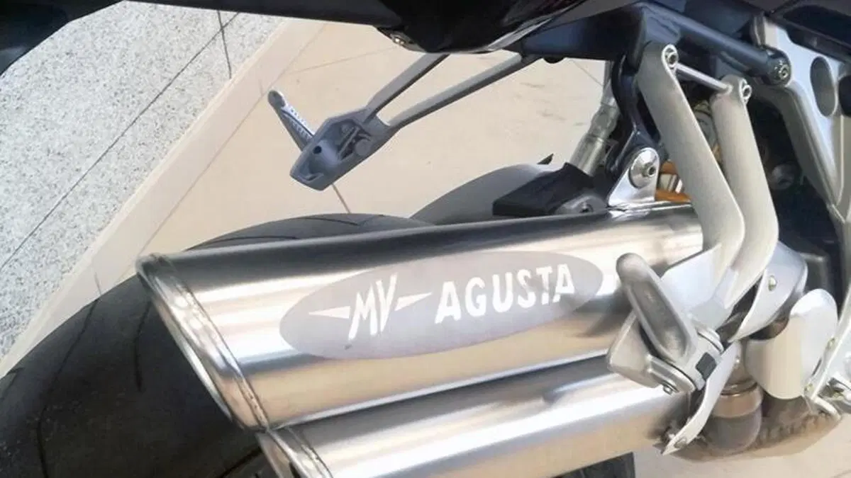 MV Agusta Brutale 910 R (2006 - 11)  (2)