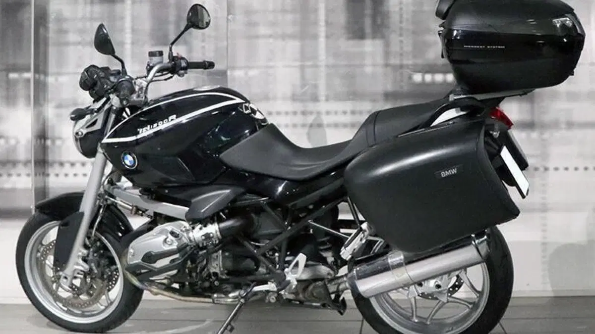 Bmw R 1200 R (2006 - 11)  (2)