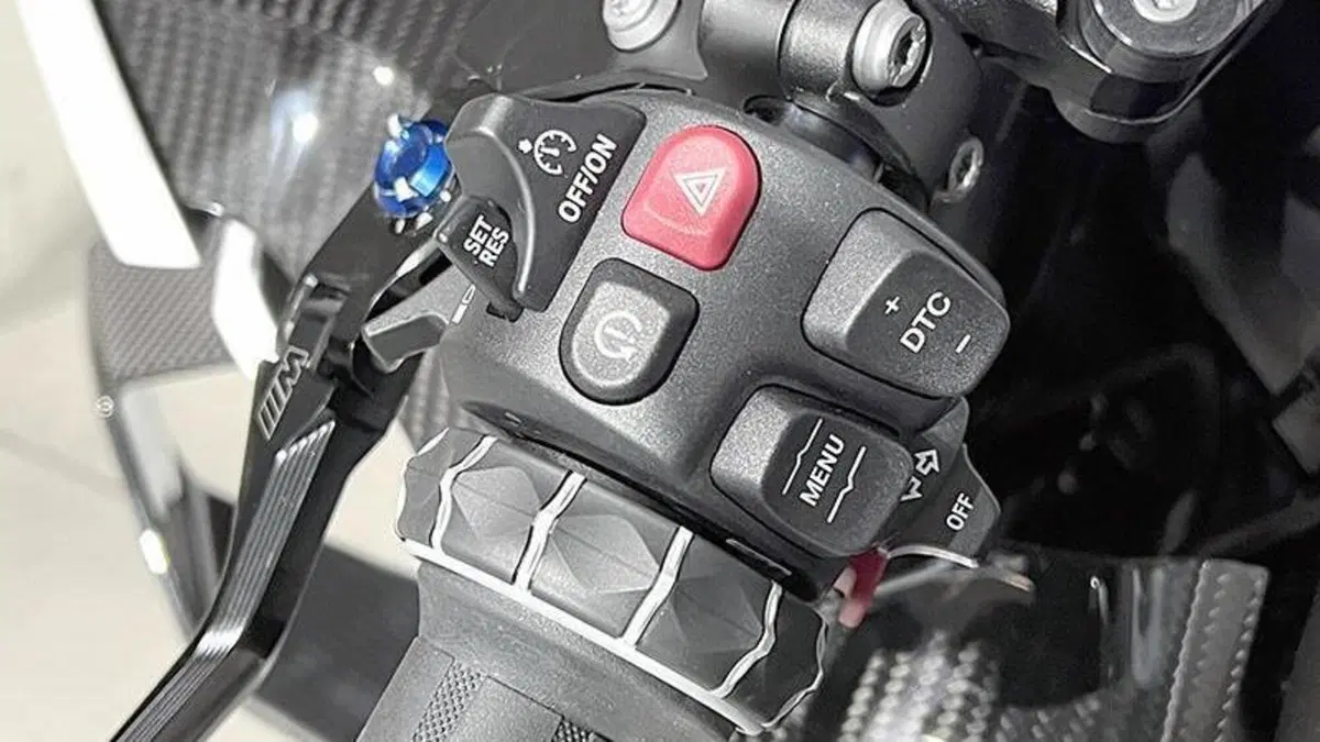 Bmw M 1000 RR (2021 - 22)  (3)