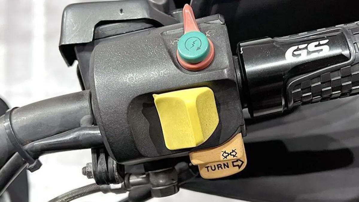 Bmw R 1100 GS  (4)