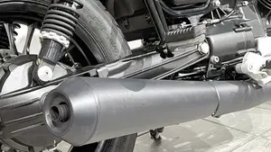 Moto Guzzi V9 Bobber (2021 - 25)  (4)