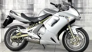 Kawasaki ER-6F (2006 - 08) 