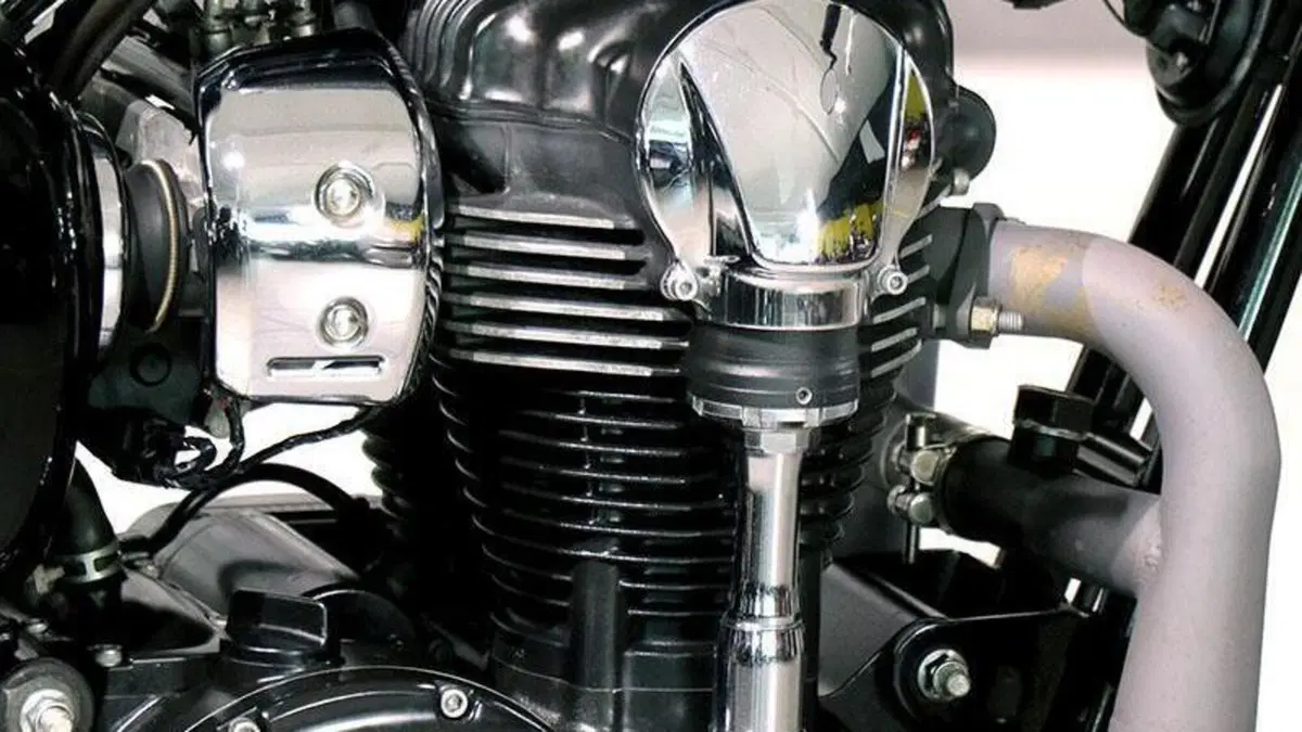 Kawasaki W 800 (2010 - 17)  (3)