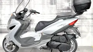 Malaguti Madison 150  (2)