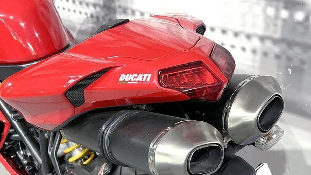 Ducati 1198 (2009 - 12)  (5)