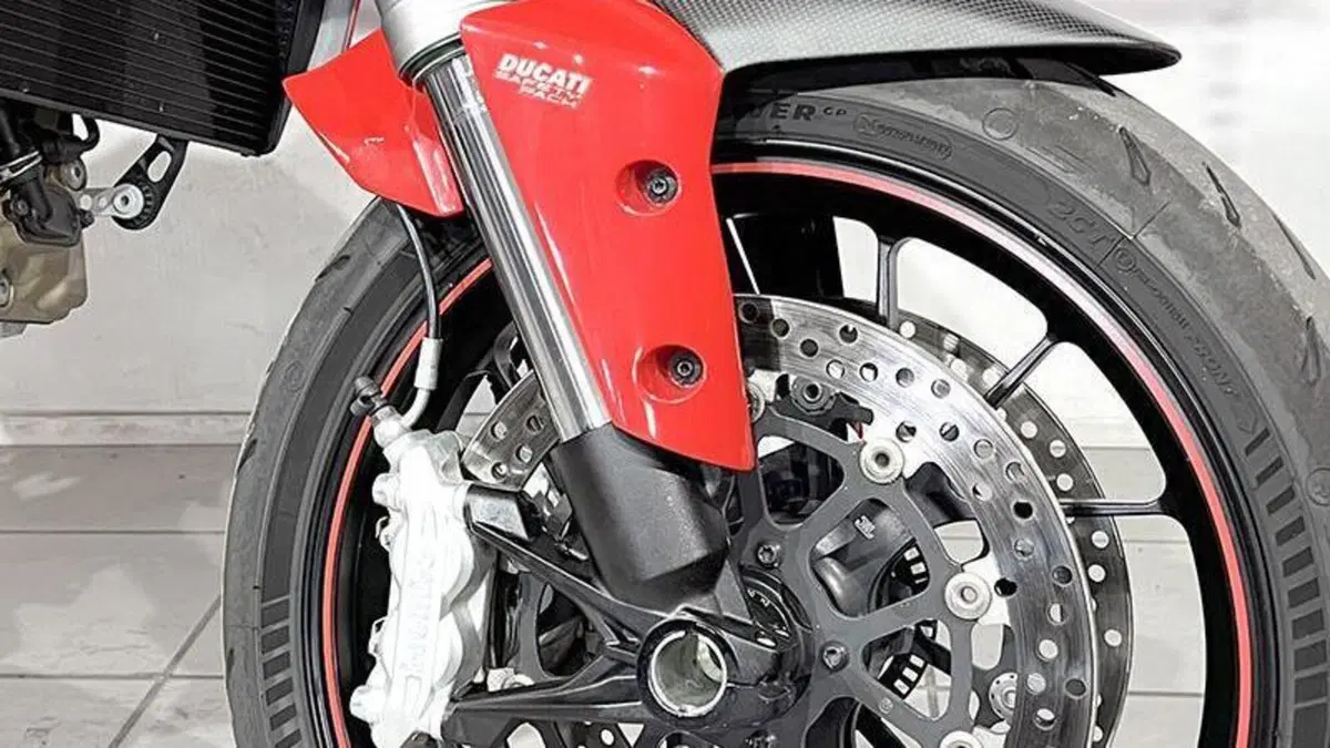 Ducati Multistrada 1200 S Pikes Peak (2013 - 14)  (3)