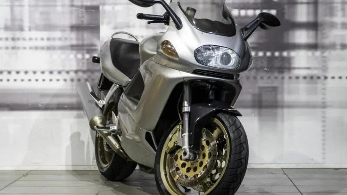 Ducati ST4 (1999 - 02) 