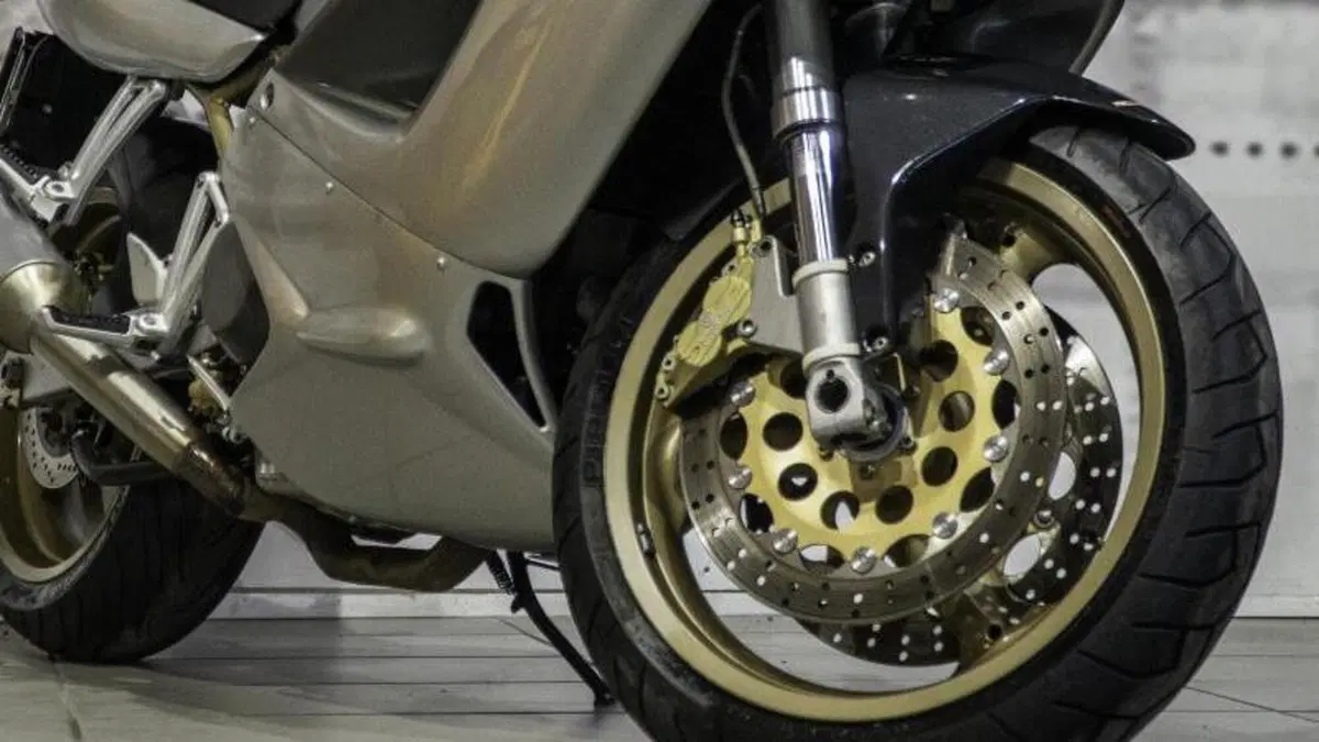 Ducati ST4 (1999 - 02)  (3)