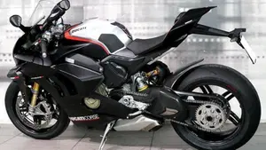 Ducati Panigale V4 1100 (2021)  (2)