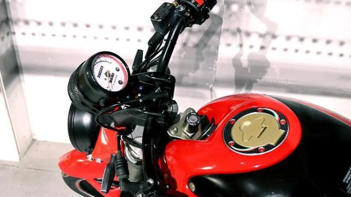 Cagiva Raptor 125 (2003 - 07)  (5)