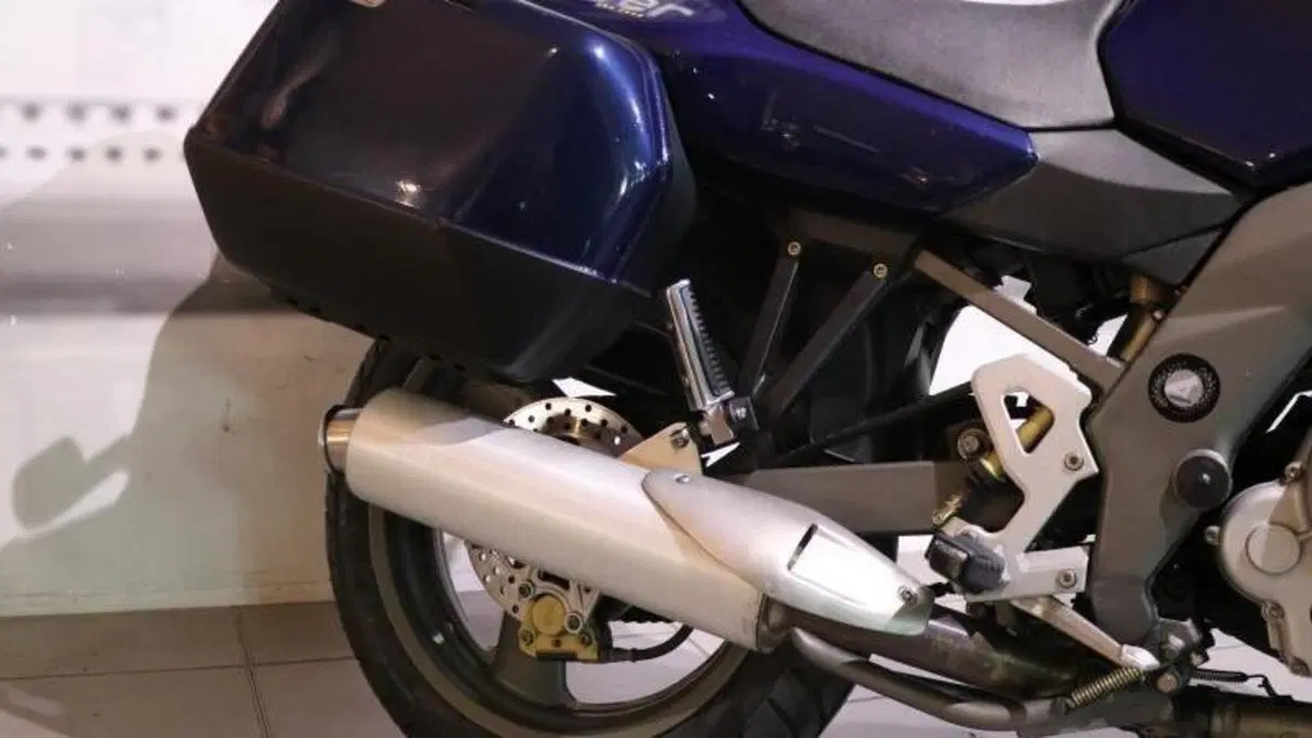 Cagiva River 600  (4)