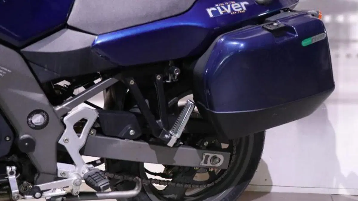 Cagiva River 600  (5)