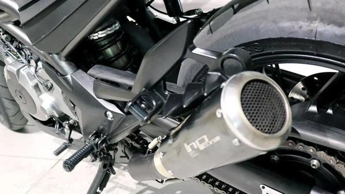 Cagiva V-Raptor 1000 (2000 - 05)  (3)