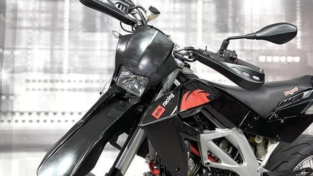 Aprilia SXV 550 (2006 - 07)  (5)