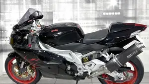 Aprilia RSV 1000 R (2006 - 09)  (2)