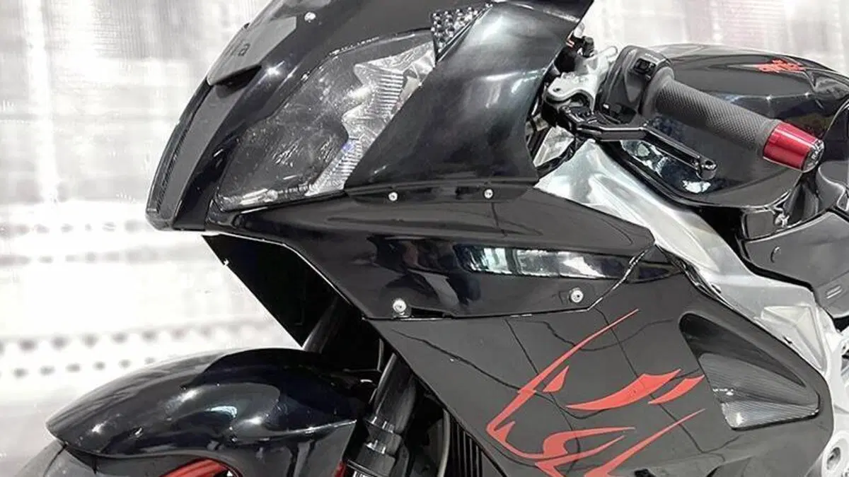 Aprilia RSV 1000 R (2006 - 09)  (5)