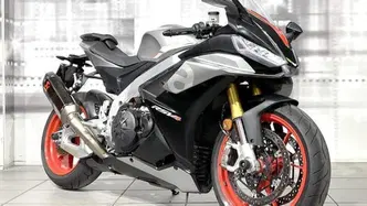 Aprilia RSV4 1100 (2021 - 24) usata