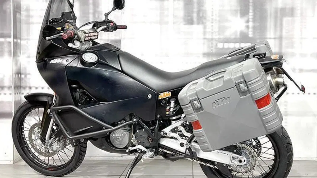 KTM 990 Adventure (2006 - 08)  (2)
