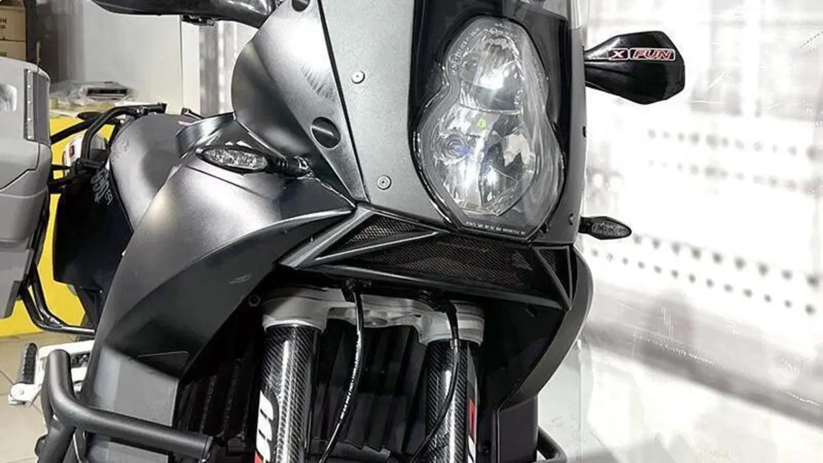 KTM 990 Adventure (2006 - 08)  (3)