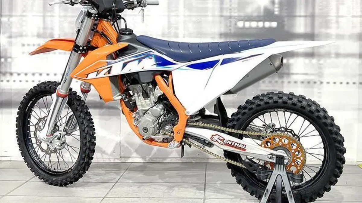 KTM 250 SX-F (2022)  (2)