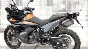 KTM 890 Adventure (2023 - 26)  (2)