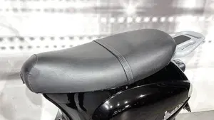 Piaggio Vespa 150 PX (1980 - 00)  (5)