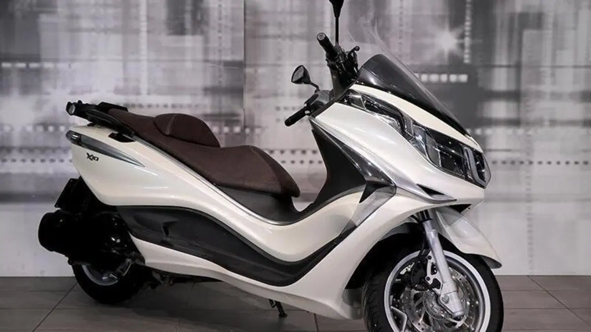 Piaggio X10 350 ie (2011 - 17) 