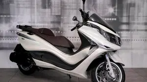 Piaggio X10 350 ie (2011 - 17) 