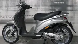 Piaggio Liberty 50 2T (2004 - 15)  (2)