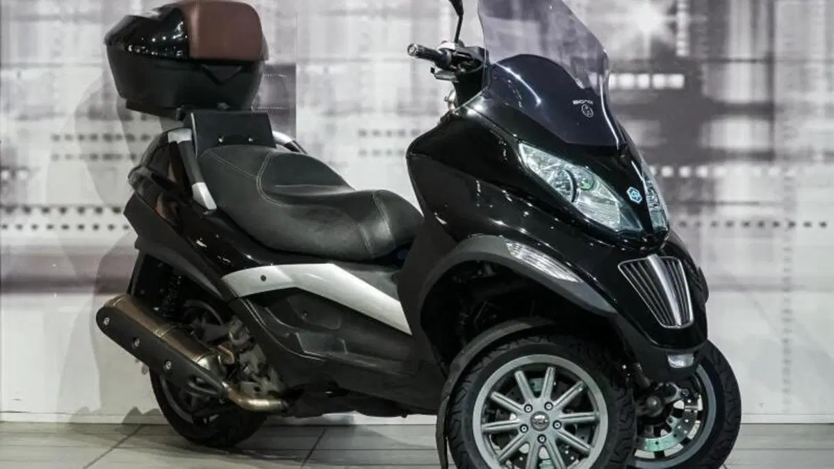 Piaggio MP3 LT 400 (2009 - 11) 
